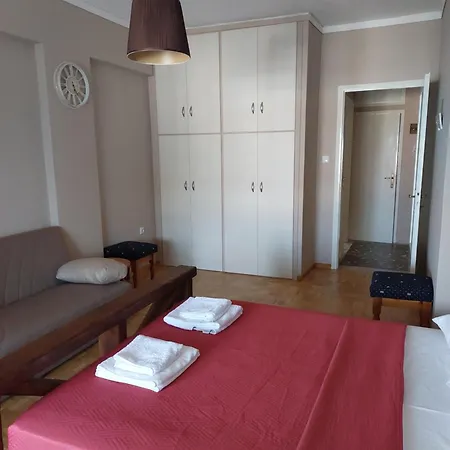 Spyros * PalaiónTsiflíkion